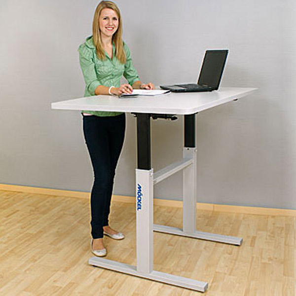 Möckel Tische Therapieliegen Hocker und Tische Reha Service