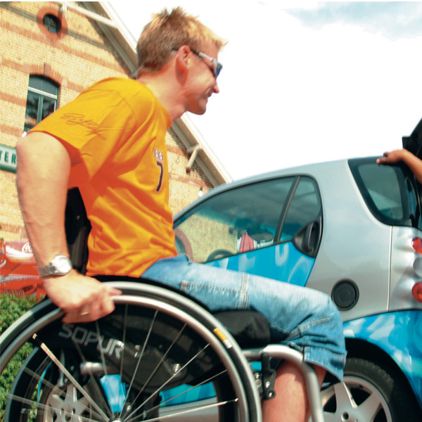 Neon Handrollstuhl bei Reha Service